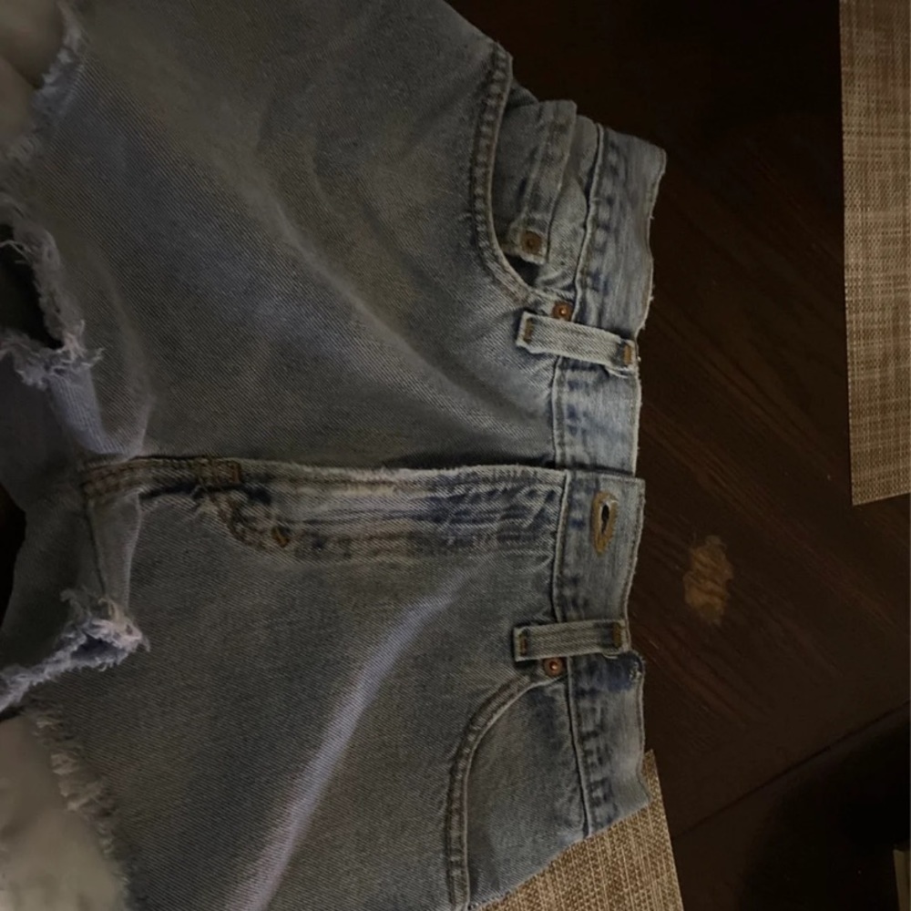 Levi’s shorts